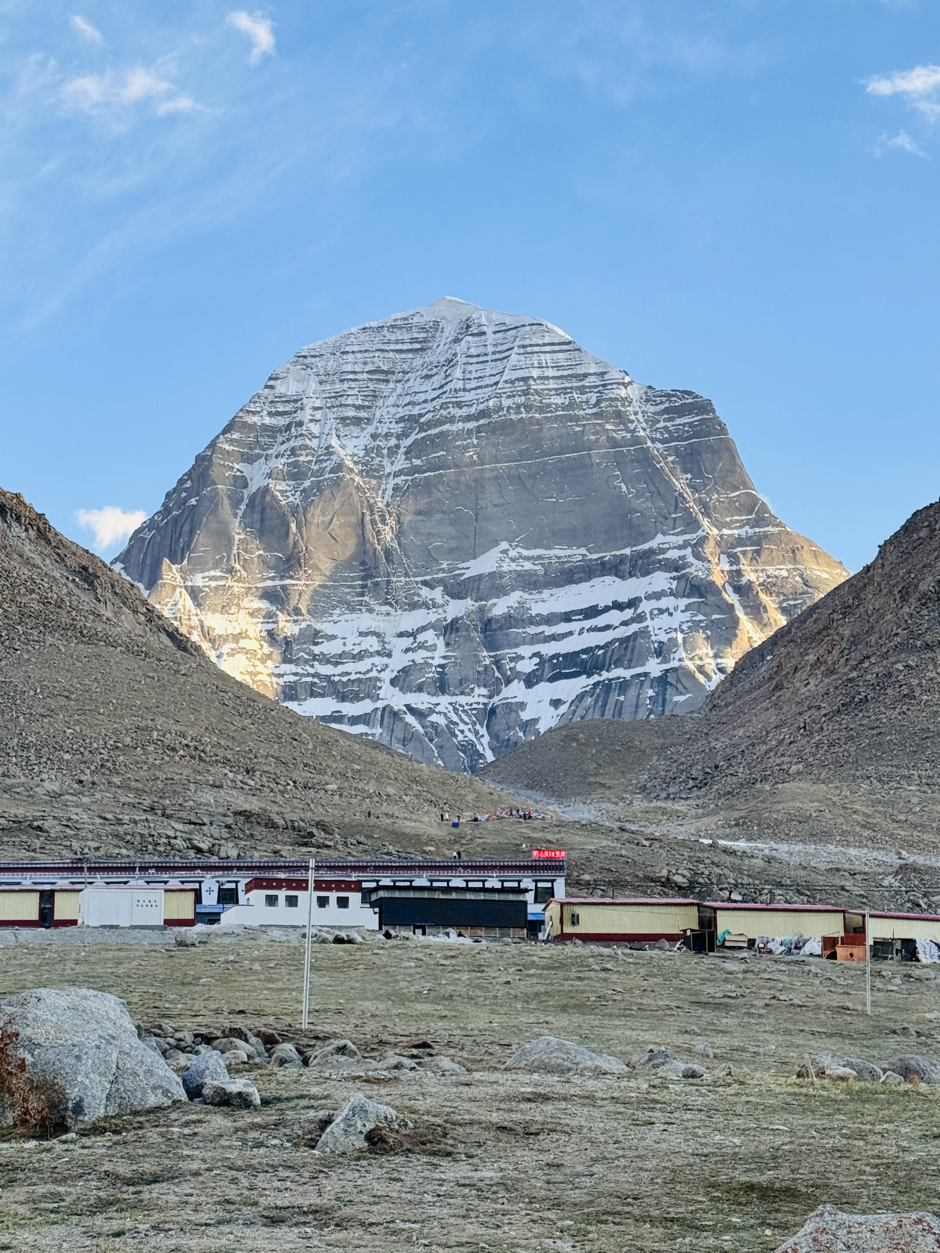 Luxury Kailash Tour Via Lhasa